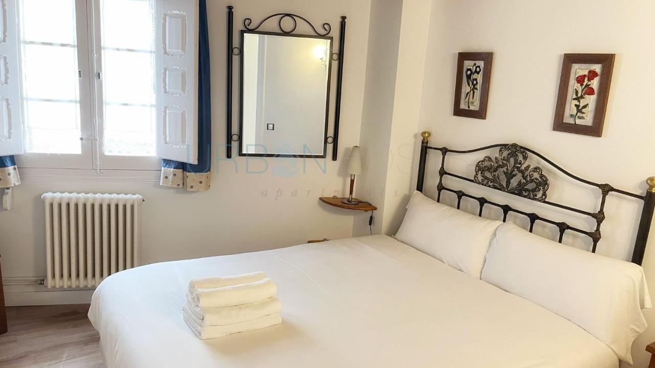 Vivienda Turistica Con Encanto Centrico, Wifi Y Patio Appartement