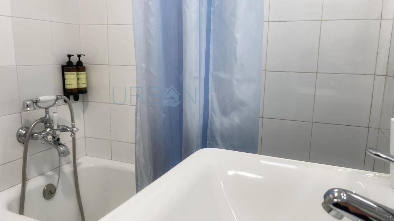 Vivienda Turistica Con Encanto Centrico, Wifi Y Patio Appartement
