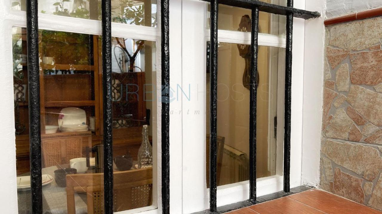 Con Encanto Centrico, Wifi Y Patio